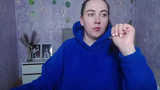 KaleyReed on StripChat 