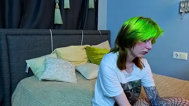 KandraCruser on StripChat