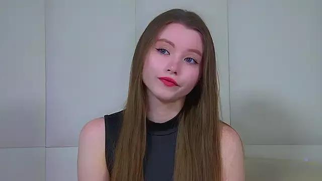 KeiraAsti on StripChat 