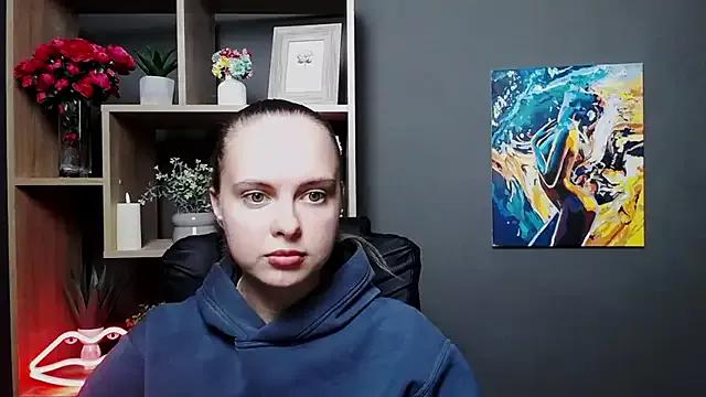 KhaleesiMoon on StripChat 