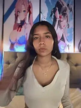 Kiaa_scarlett on StripChat 