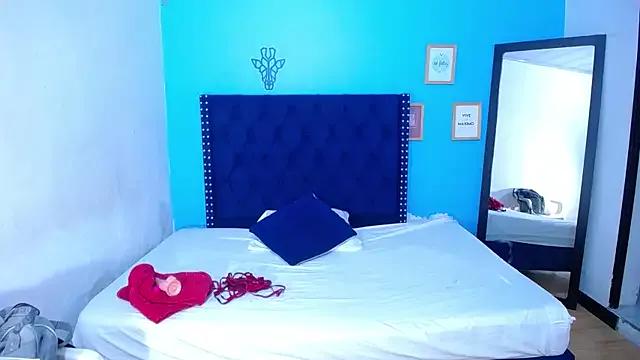 kinky_redhead18 on StripChat 