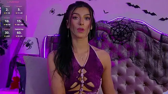 KinkyAmelie on StripChat