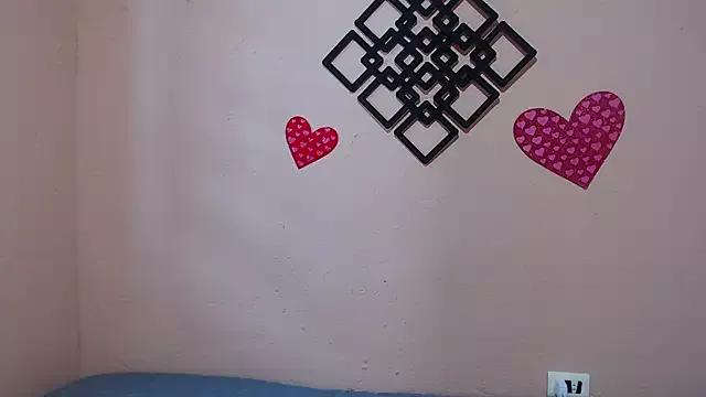 kitty_hot75 on StripChat 