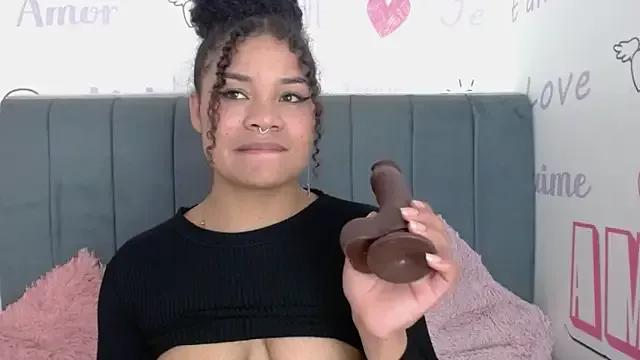 KittyBrookex on StripChat 