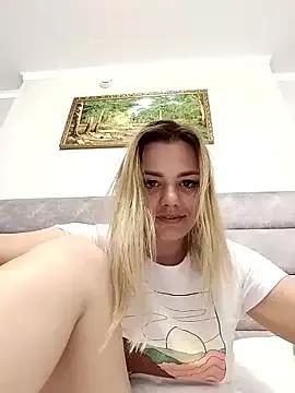 KrissSexi on StripChat 