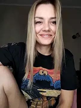 KrissSexi on StripChat 