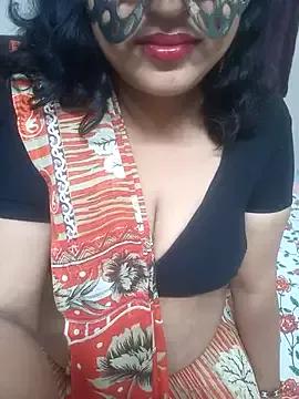 Laaly_Sona on StripChat 