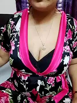 Laaly_Sona on StripChat 