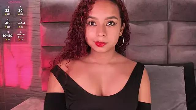 lara_jones_ on StripChat 