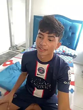 Leonarrrd_01 on StripChat