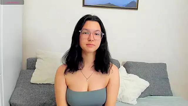 Lilithsaxxx on StripChat 