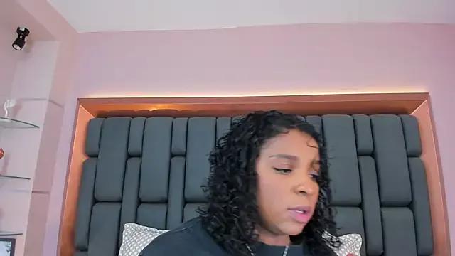 LisaMendez on StripChat 