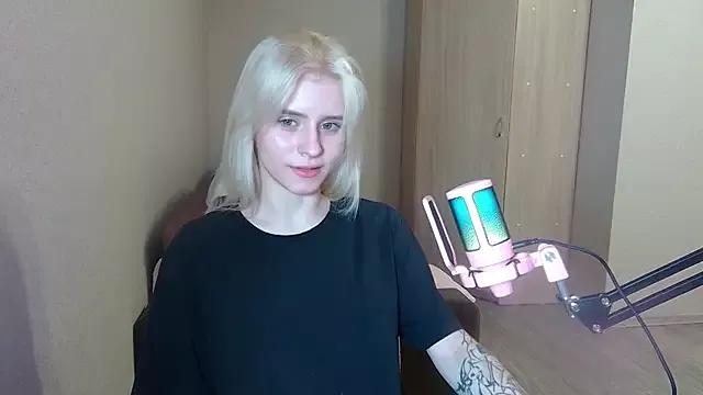 LizaKisses on StripChat 