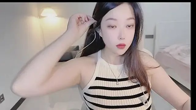 Love-feifei on StripChat