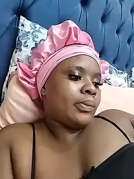 LUNAARXO1 from StripChat