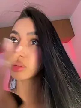 maddy_bronw_ on StripChat