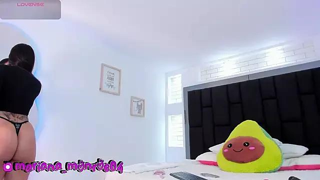 Marianamonroe_ on StripChat 