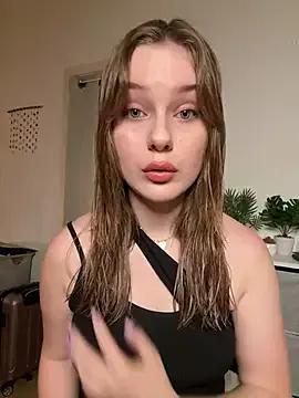 MaribelRiver on StripChat 