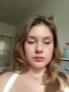 MaribelRiver on StripChat 