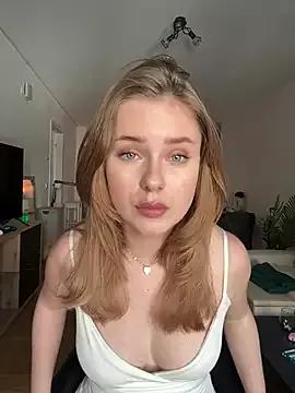 MaribelRiver on StripChat 