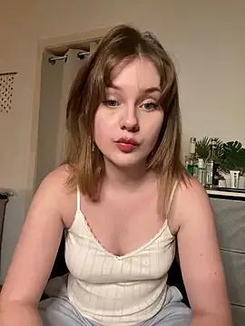 MaribelRiver on StripChat 