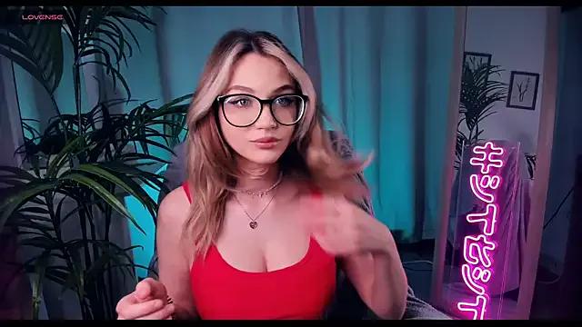 MelissaTetris on StripChat 