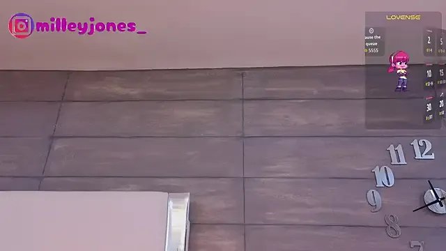 MilleyJones on StripChat