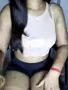 Ms_Neera on StripChat