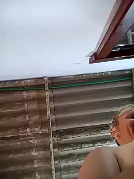 Nicolle_Milf on StripChat 