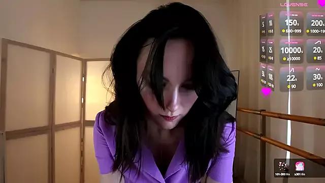 Nilliee_Sugar on StripChat 