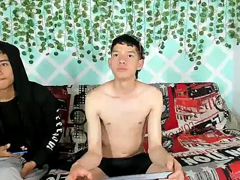 Noah_ellish on StripChat 