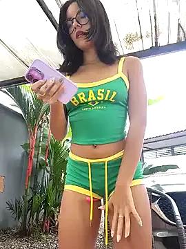 Pretty_roxxyy on StripChat 