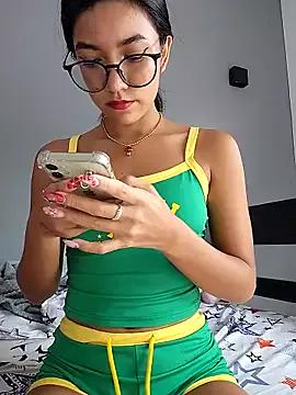 Pretty_roxxyy on StripChat 