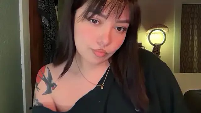 Pumpkin_bunny on StripChat