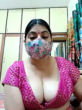 Ratna-777 on StripChat