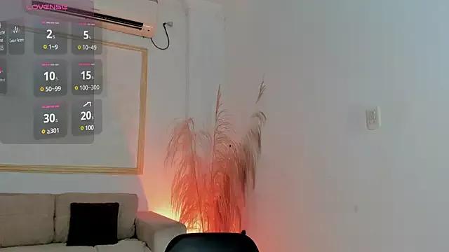 sahara_15 on StripChat 