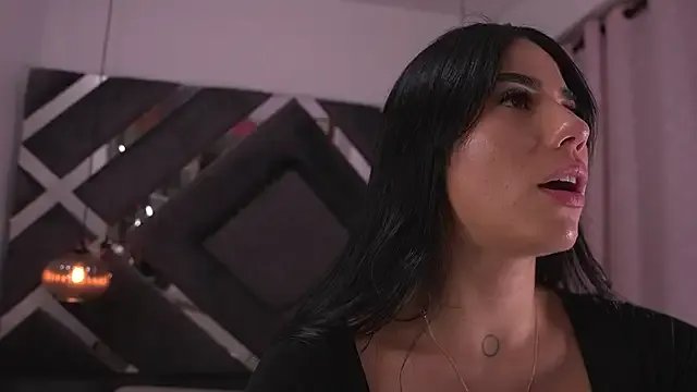 sam_lewins on StripChat