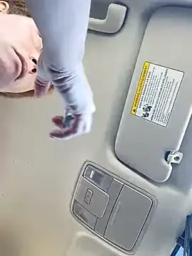 sarahkat86 from StripChat