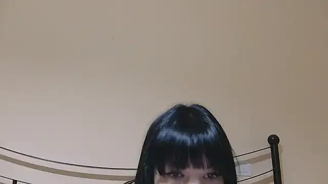 SarettaB90 from StripChat