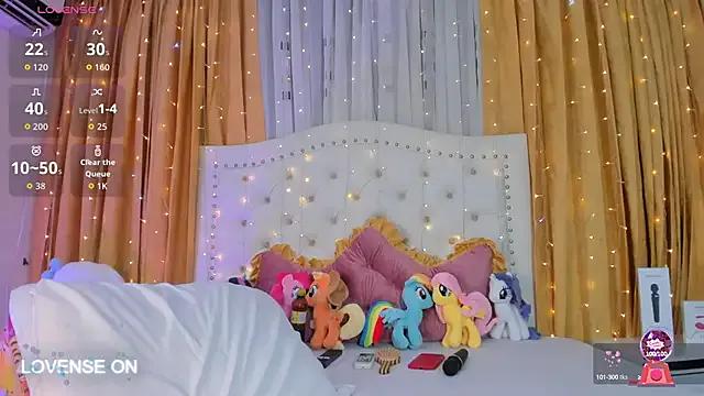 saskia_secret on StripChat 