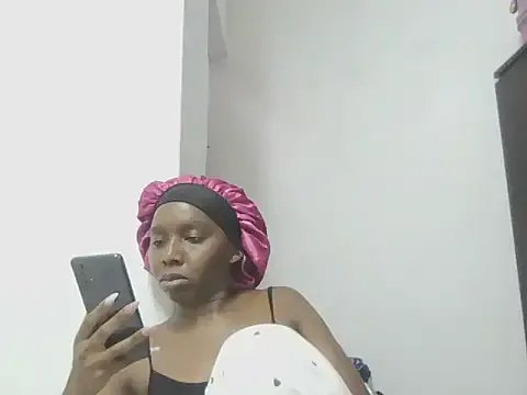 Sexxybella27 on StripChat