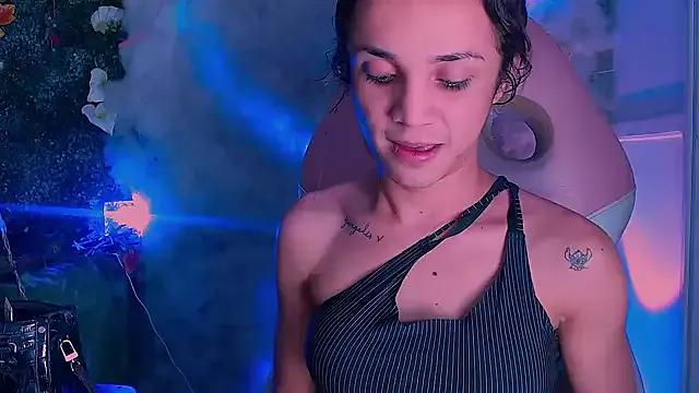 SHANTALL_SOPHIA on StripChat 