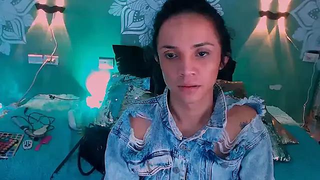 SHANTALL_SOPHIA on StripChat 