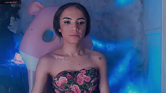 SHANTALL_SOPHIA on StripChat 