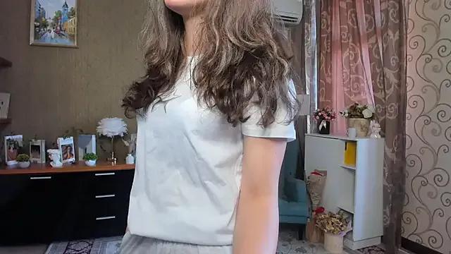 SilverCrumpton on StripChat 