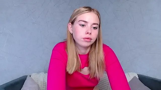 sofiaa_here on StripChat