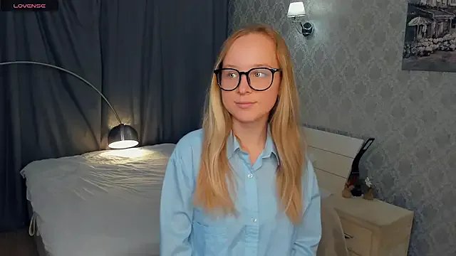 SoonMoor on StripChat