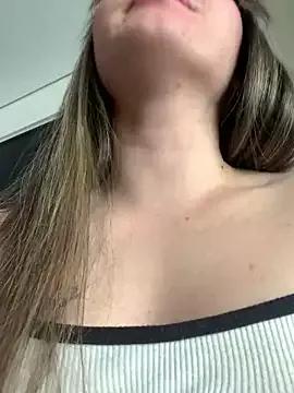 Sophie_LS on StripChat 