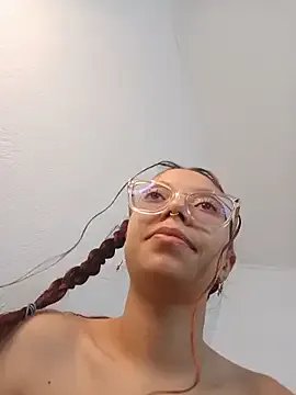 sophieandmarkls — licking pussy, inserting fingers